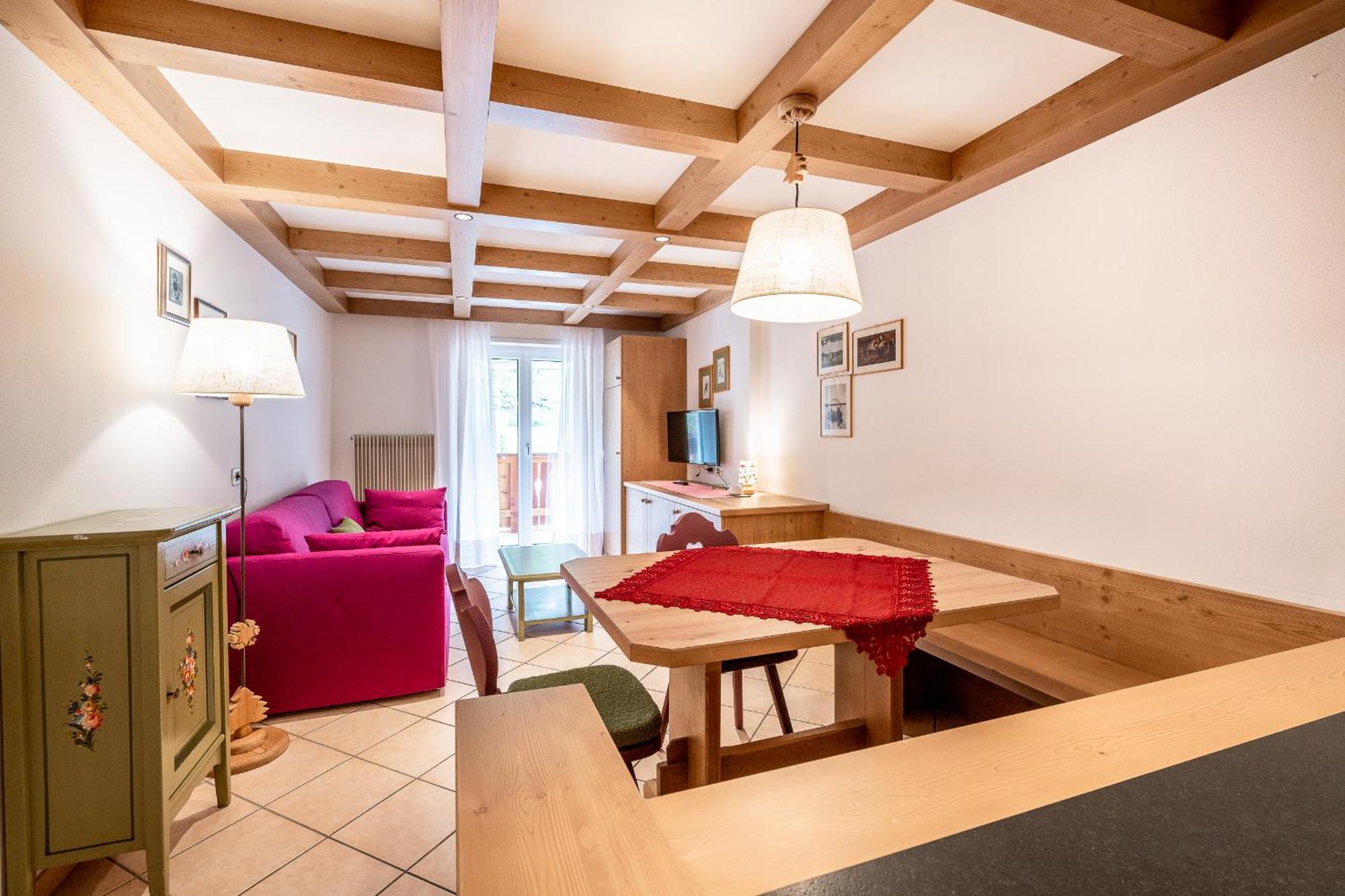 Appartamenti Cesa Maria Mountain Hospitality กานาเซย์ ภายนอก รูปภาพ