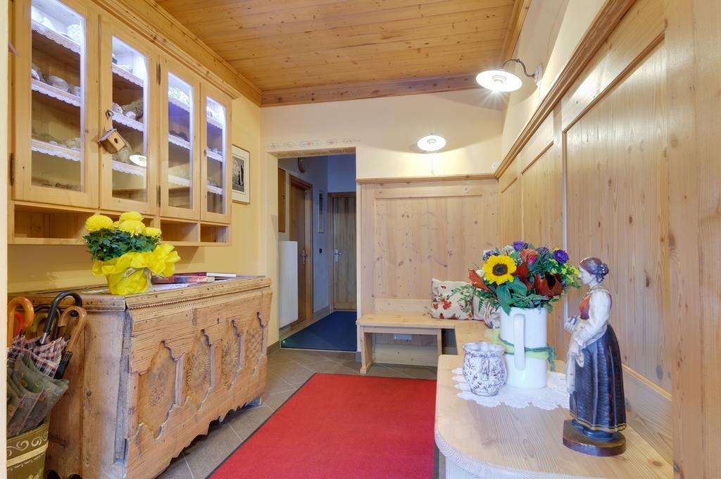 Appartamenti Cesa Maria Mountain Hospitality กานาเซย์ ภายนอก รูปภาพ